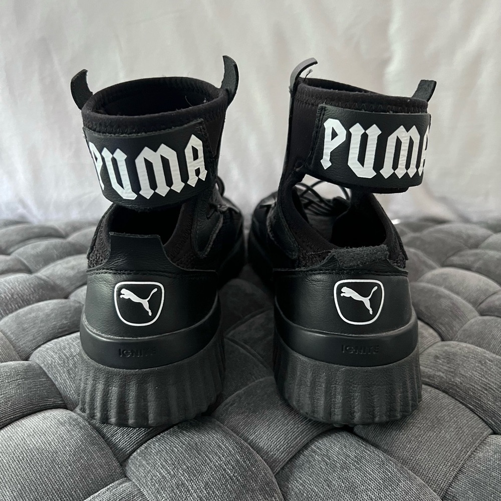 PUMA x FENTY Trainer Mid Geo Rihanna Women’s Trainer